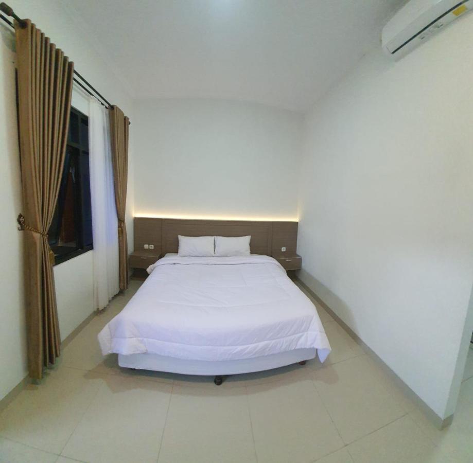 Joglo 21A Hotel Yogyakarta Luaran gambar